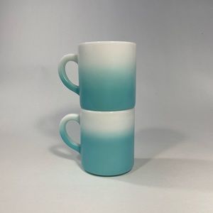 Vintage pair of Anchor Hocking/Fire King mugs